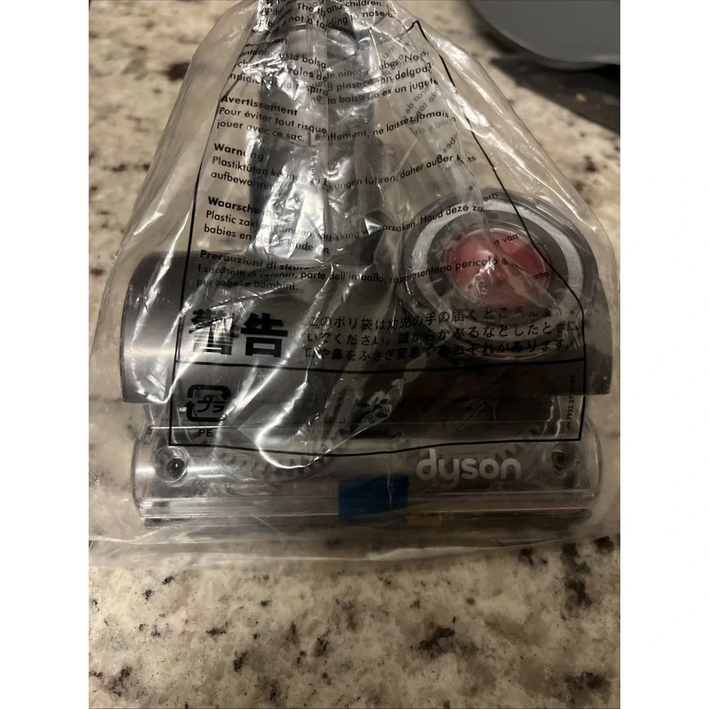 New Genuine Dyson V6‎ Mini Tangle Free Turbine Head Vacuum Pet Brush Attachment